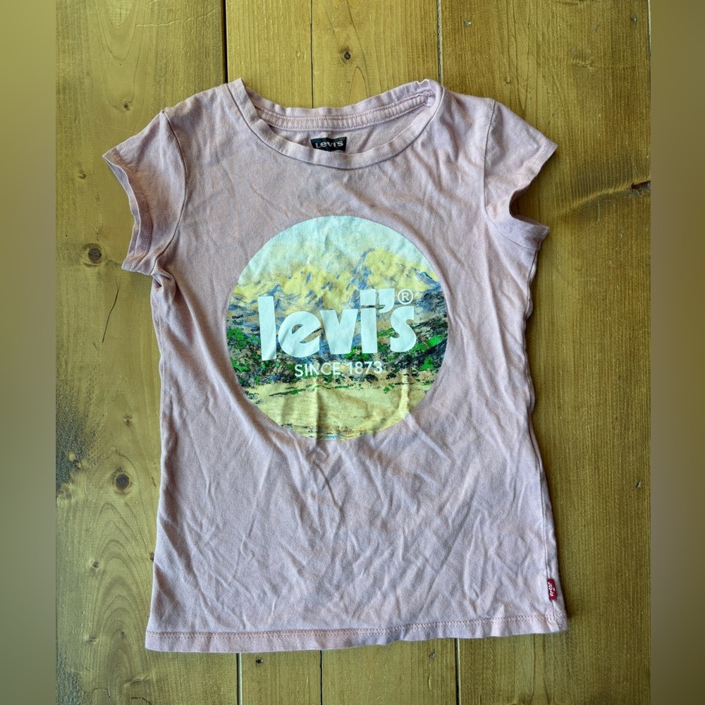 Levi's Pink Girls T-Shirt